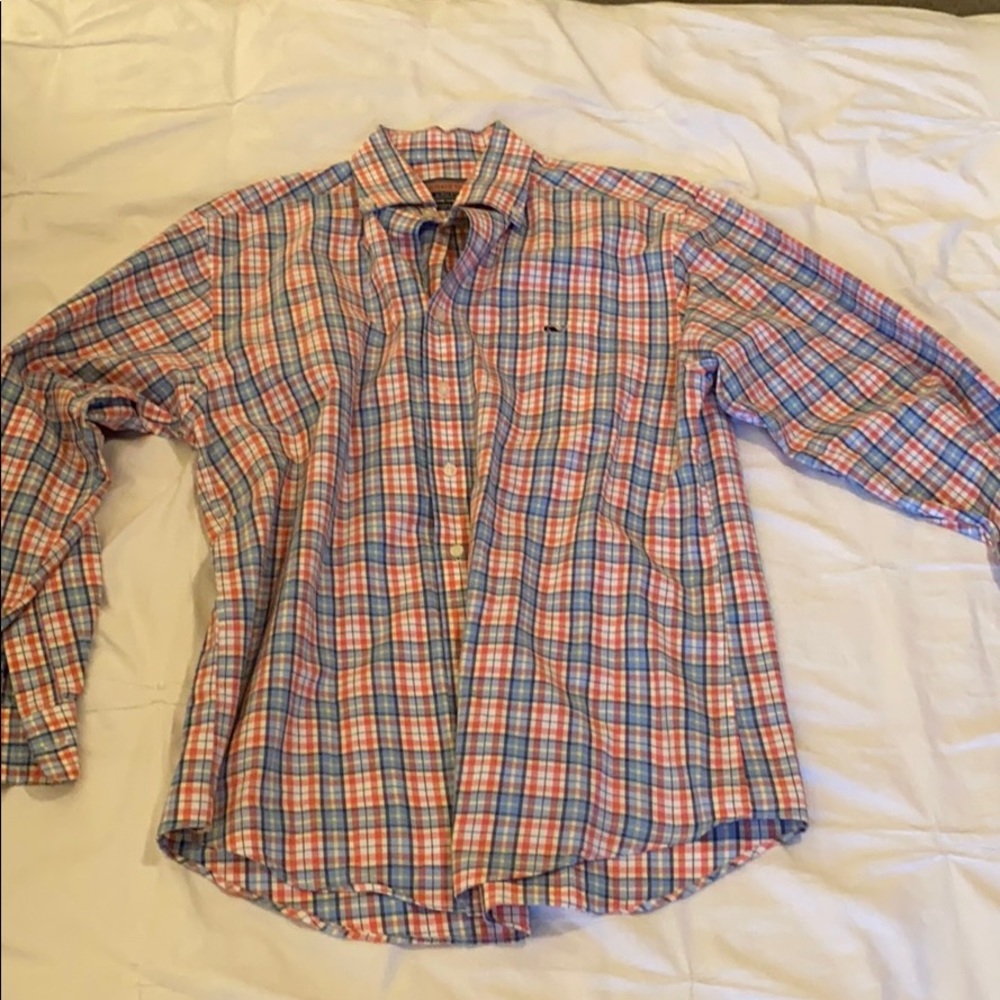 Vineyard vine Button down Medium